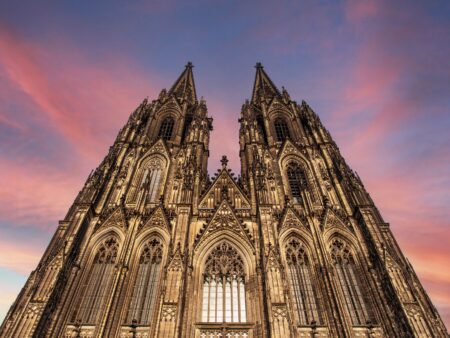 Städte als Bühne – wie 2025 Architektur außergewöhnliche Geschichten erzählt